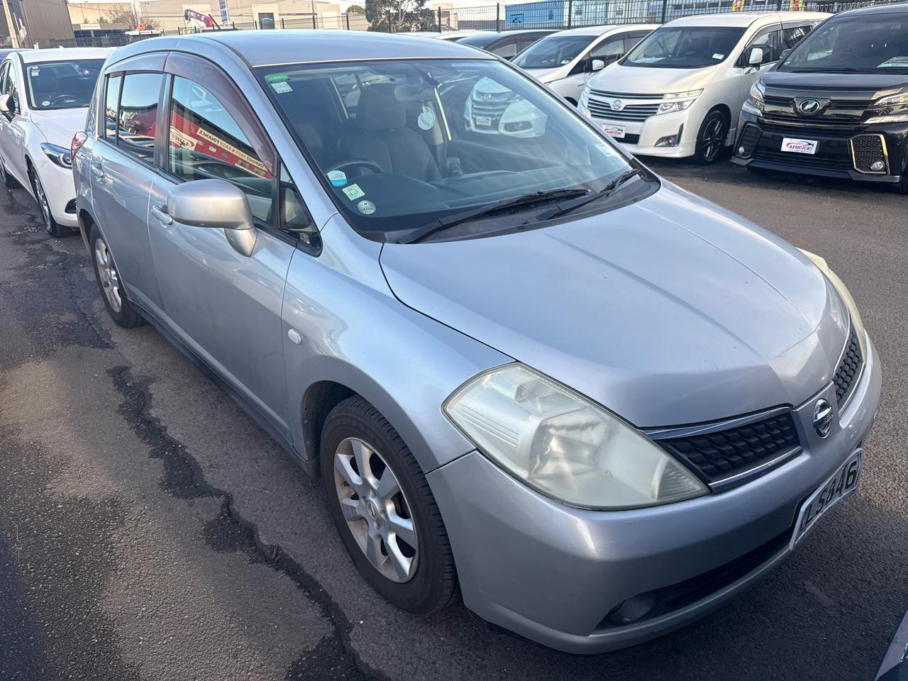 2006 Nissan Tiida