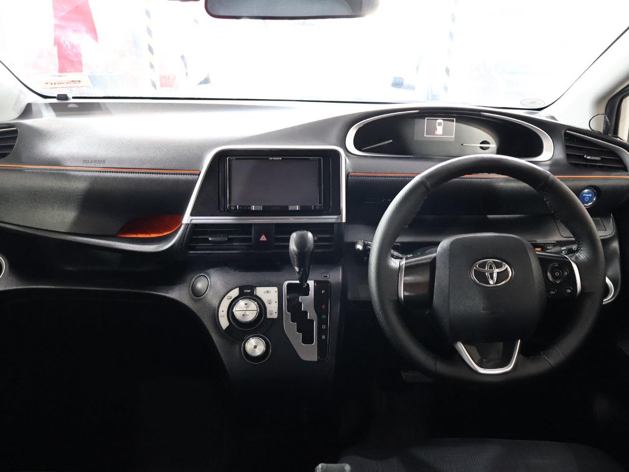 2016 Toyota Sienta