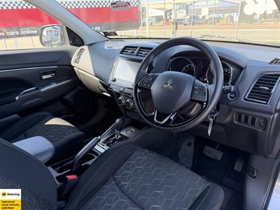 2024 Mitsubishi ASX - Thumbnail