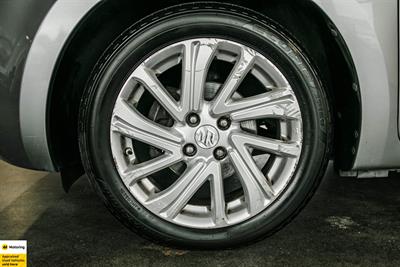 2021 Suzuki Swift - Thumbnail