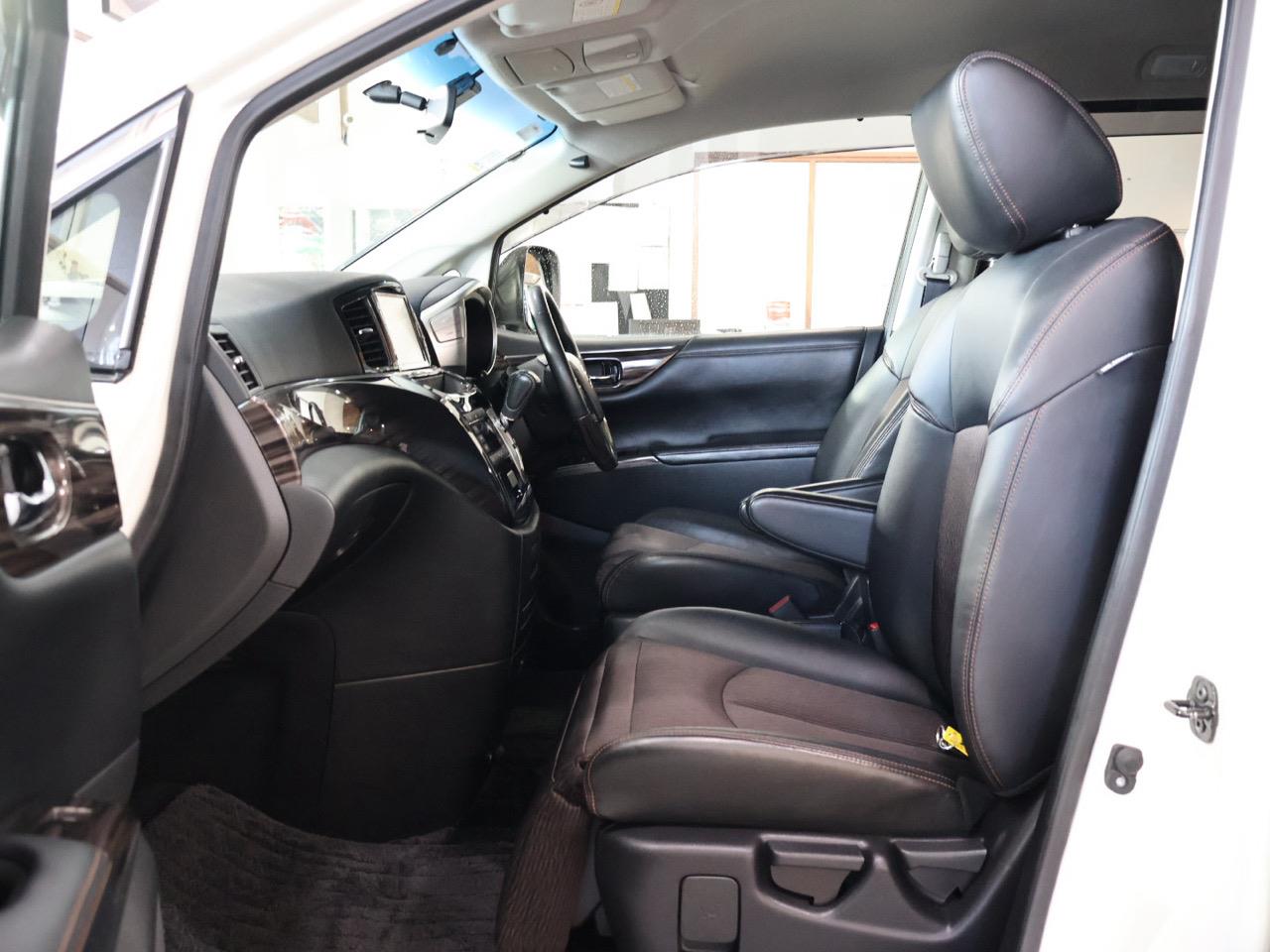 2016 Nissan Elgrand