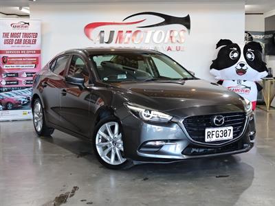 2016 Mazda Axela - Thumbnail
