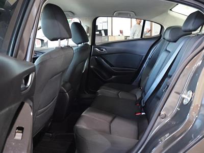 2016 Mazda Axela - Thumbnail