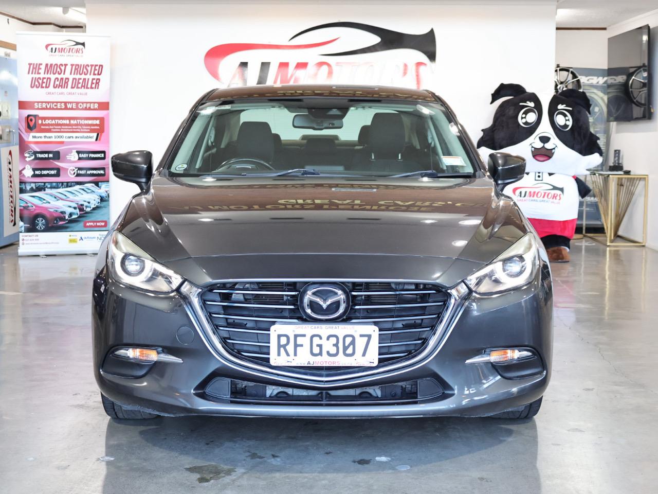 2016 Mazda Axela
