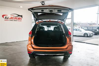 2017 Nissan X-Trail - Thumbnail