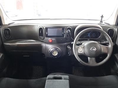 2017 Nissan Cube - Thumbnail