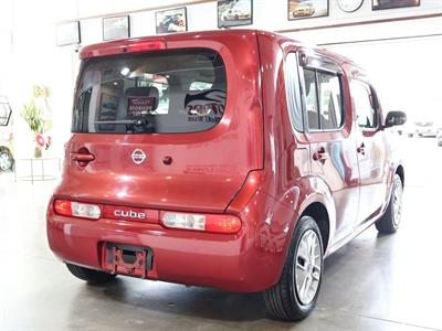 2017 Nissan Cube - Thumbnail
