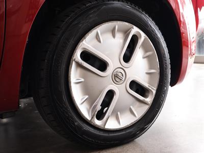 2017 Nissan Cube - Thumbnail