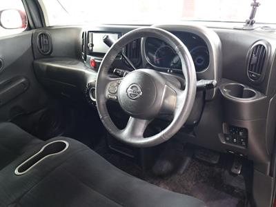 2017 Nissan Cube - Thumbnail