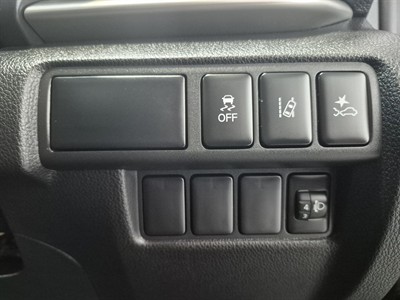 2020 Mitsubishi Eclipse Cross - Thumbnail