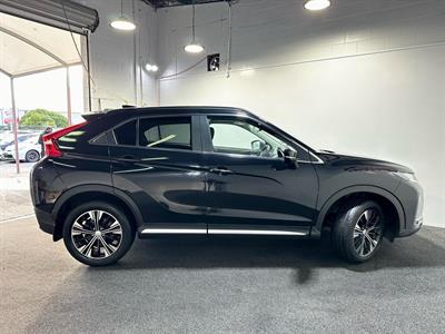 2020 Mitsubishi Eclipse Cross - Thumbnail