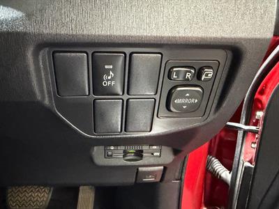 2013 Toyota Prius - Thumbnail
