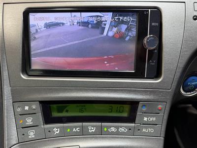 2013 Toyota Prius - Thumbnail