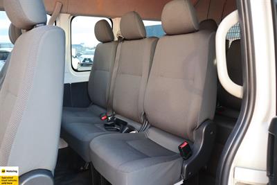 2012 Toyota Hiace - Thumbnail