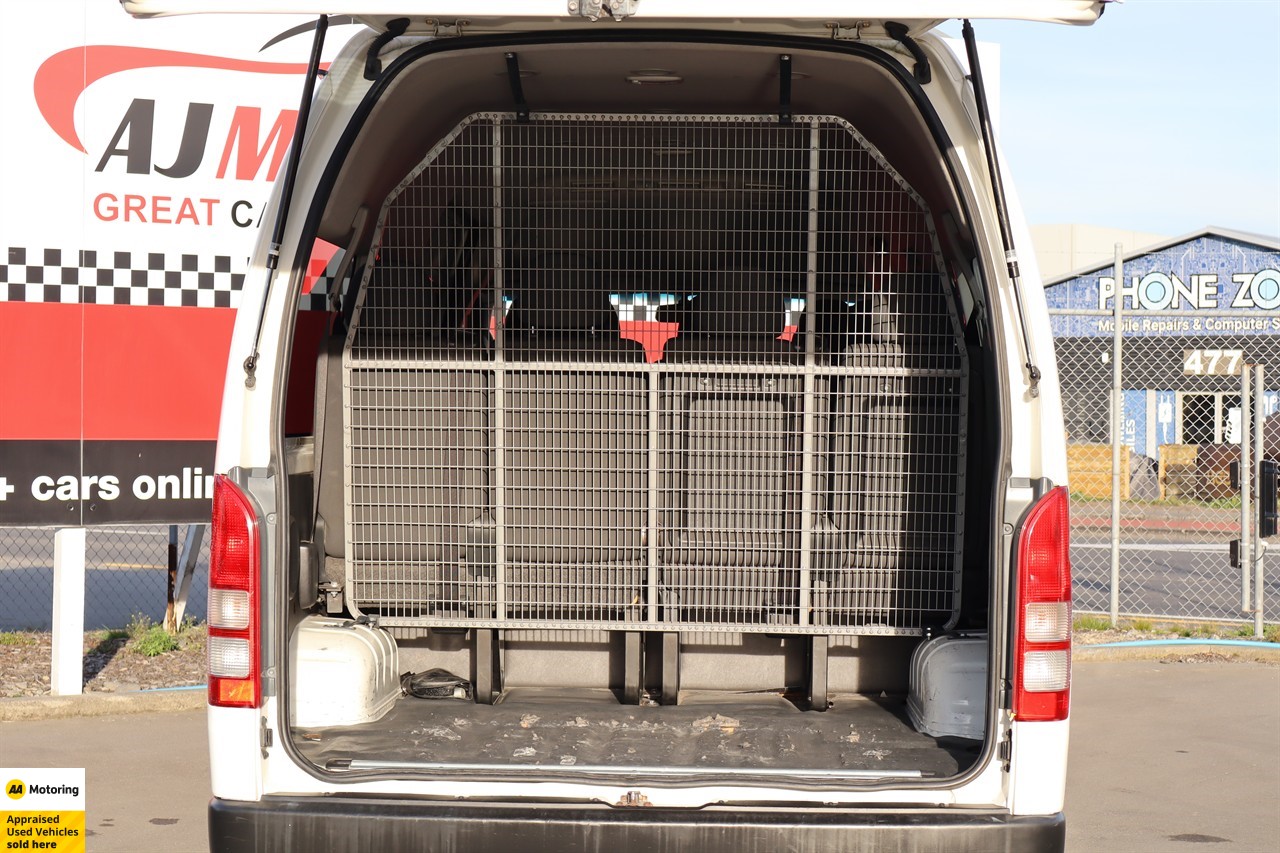 2012 Toyota Hiace