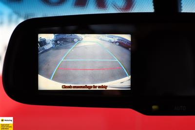2012 Toyota Hiace - Thumbnail