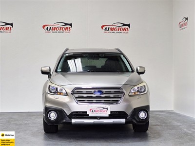 2015 Subaru Outback - Thumbnail