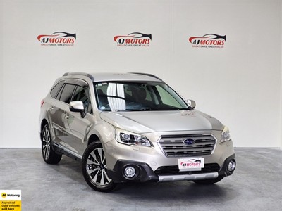 2015 Subaru Outback - Thumbnail