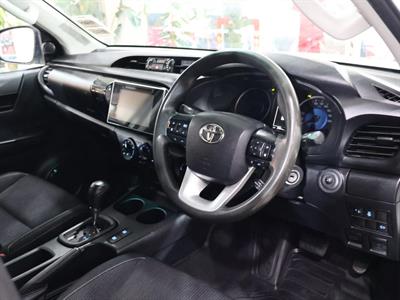 2019 Toyota HILUX - Thumbnail