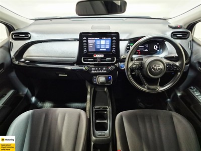 2021 Toyota Aqua - Thumbnail