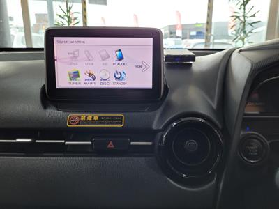 2017 Mazda Demio - Thumbnail