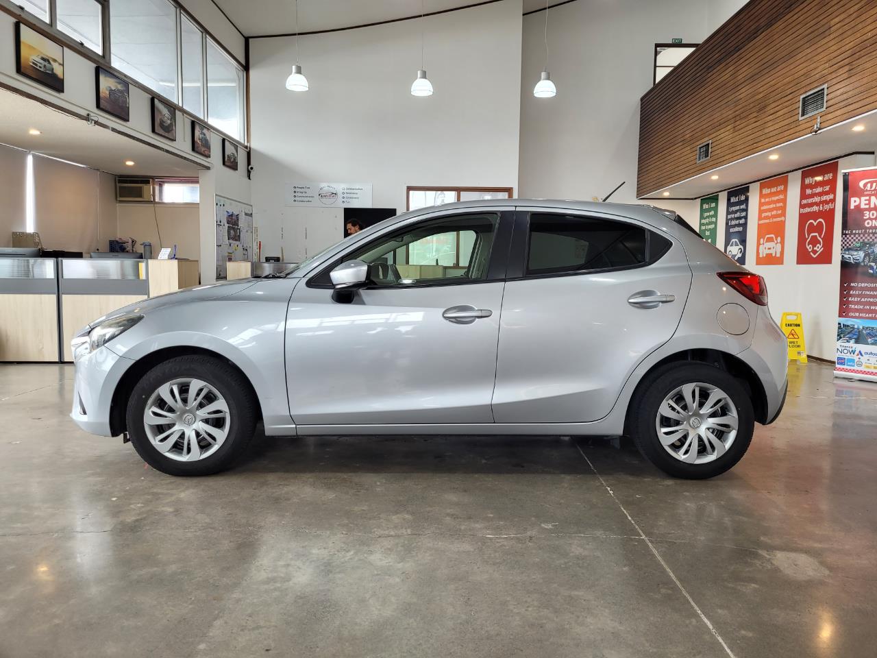 2017 Mazda Demio