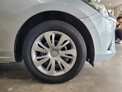 2017 Mazda Demio - Thumbnail