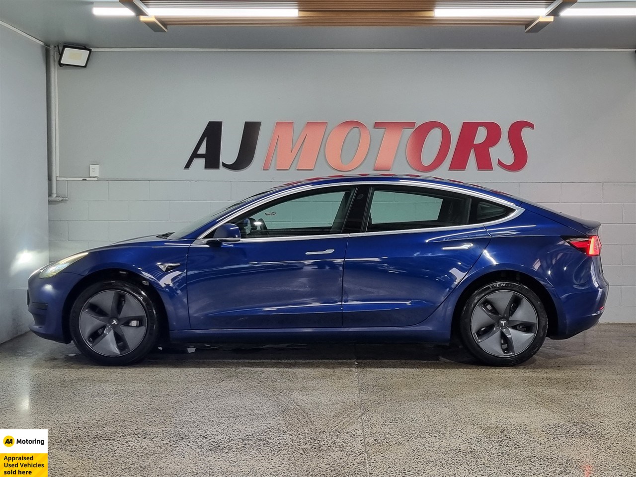 2020 Tesla Model 3