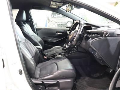 2020 Toyota Corolla - Thumbnail