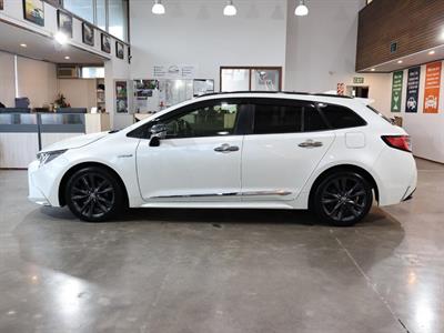 2020 Toyota Corolla - Thumbnail