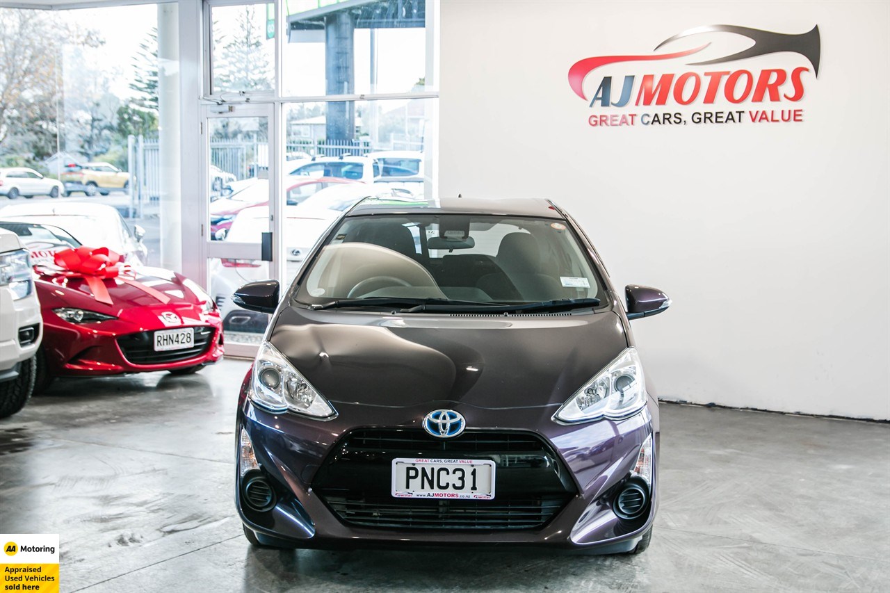 2016 Toyota Aqua