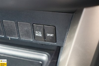 2015 Toyota RAV4 - Thumbnail