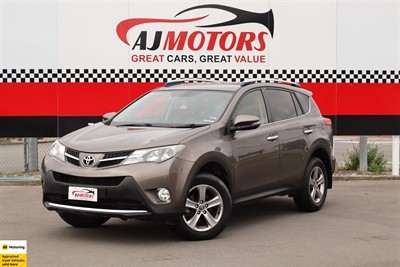 2015 Toyota RAV4 - Thumbnail