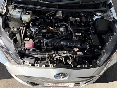 2021 Toyota Yaris - Thumbnail