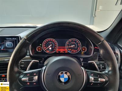 2017 BMW X5 - Thumbnail