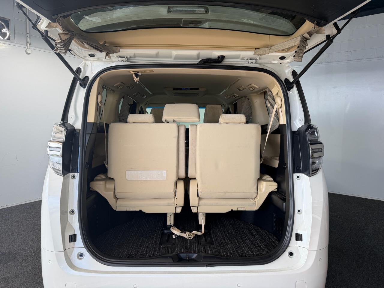 2018 Toyota Vellfire