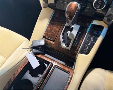 2018 Toyota Vellfire - Thumbnail