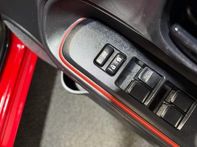 2016 Toyota Aqua - Thumbnail