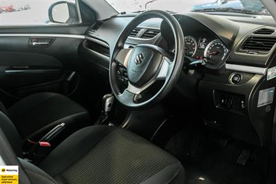 2013 Suzuki Swift - Thumbnail