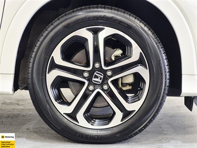 2014 Honda Vezel - Thumbnail