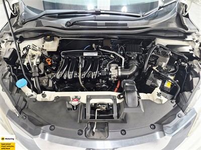 2014 Honda Vezel - Thumbnail