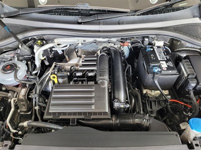 2021 Volkswagen Tiguan - Thumbnail