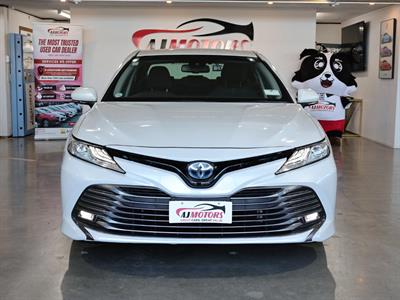 2017 Toyota Camry - Thumbnail