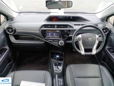 2015 Toyota Aqua - Thumbnail