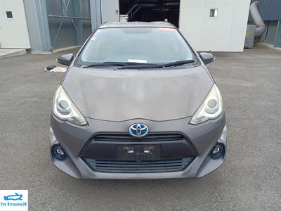2015 Toyota Aqua - Thumbnail