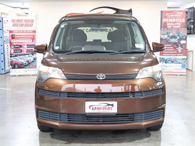 2014 Toyota Spade - Thumbnail