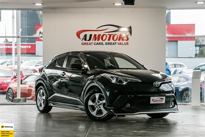2017 Toyota C-HR - Thumbnail