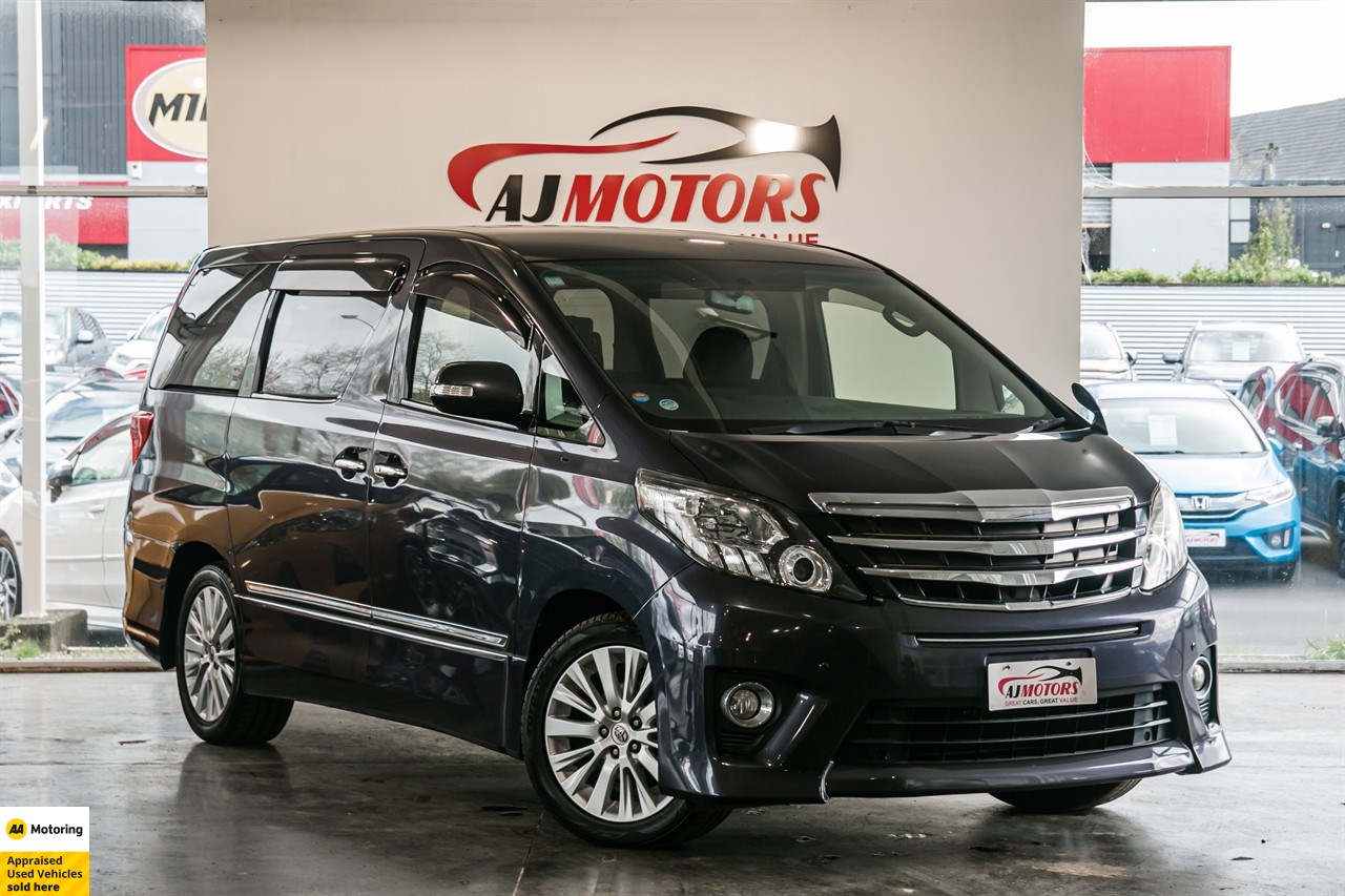 2013 Toyota Alphard
