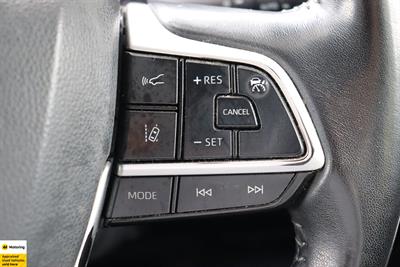 2022 Toyota Highlander - Thumbnail