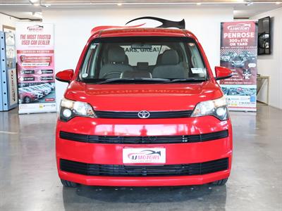2014 Toyota Spade - Thumbnail